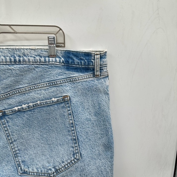 ABERCROMBIE & FITCH 90's straight ultra high rise blue woman distressed jean NWT - Picture 10 of 12